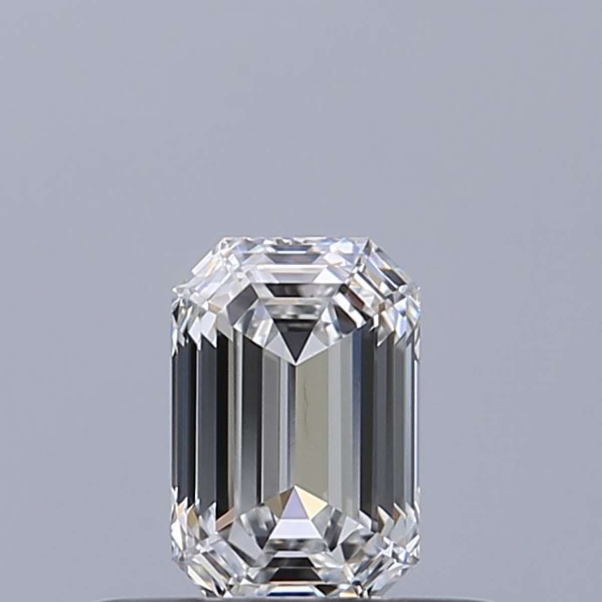 Certified Diamond GIA Carats 0.33 Color E Clarity VVS2  -  EX  VG Fluorescence NON Brown No Green No Milky No EyeClean 100%