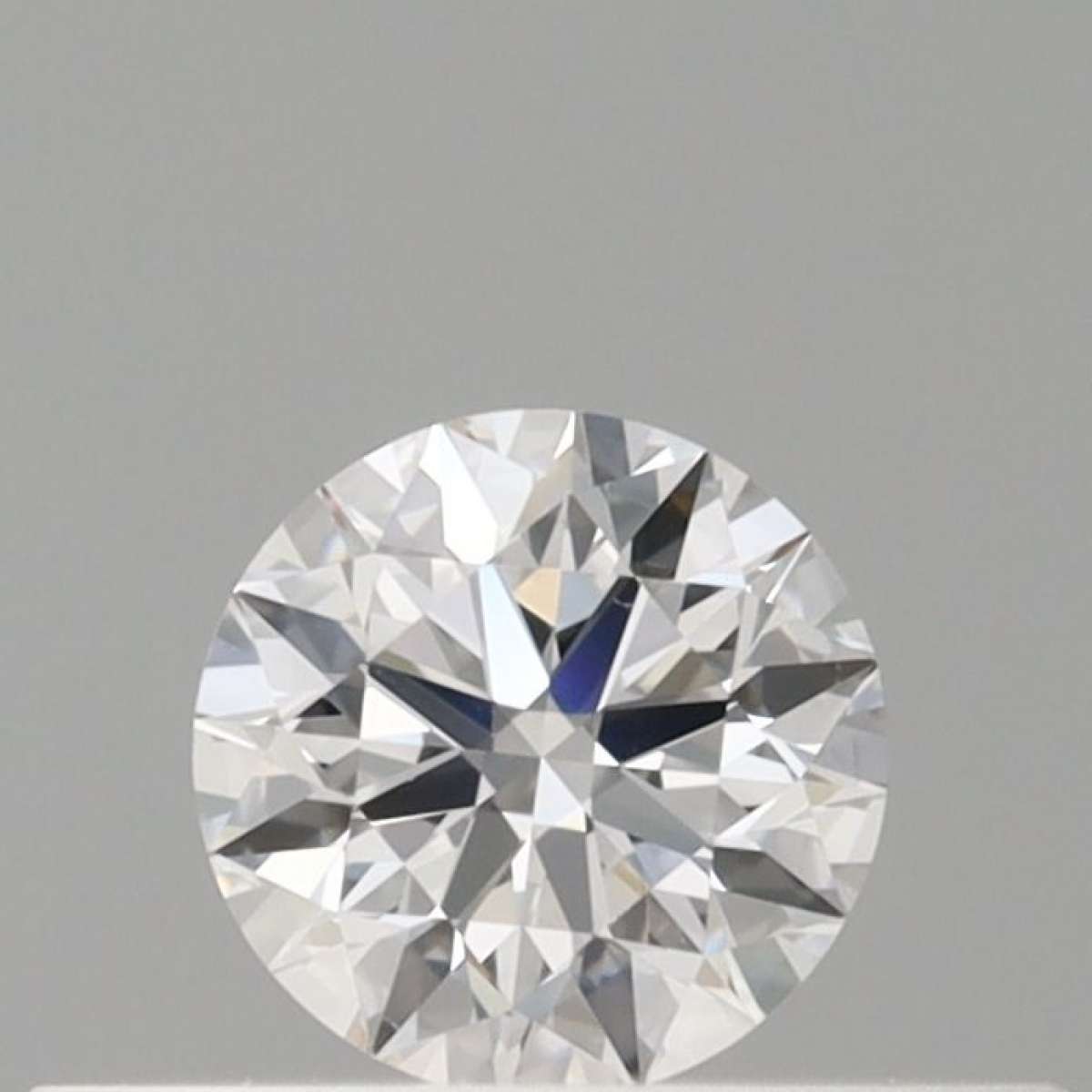 Diamante Certificato GIA Carati 0.24 Colore D Purezza VS1 EX EX EX Fluorescenza NON Brown No Green No Milky No EyeClean 100% Diamante Certificato GIA Carati 0.24 Colore D Purezza VS1 EX EX EX Fluorescenza NON Brown No Green No Milky No EyeClean 100%