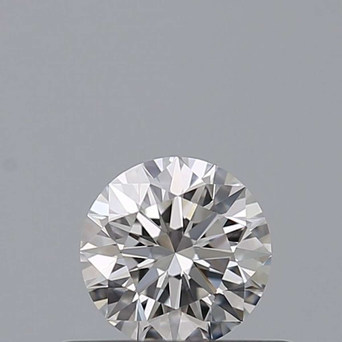 Certified Diamond GIA Carats 0.32 Color E Clarity VS1 EX EX EX Fluorescence NON Brown No Green No Milky No EyeClean 100% Certified Diamond GIA Carats 0.32 Color E Clarity VS1 EX EX EX Fluorescence NON Brown No Green No Milky No EyeClean 100%