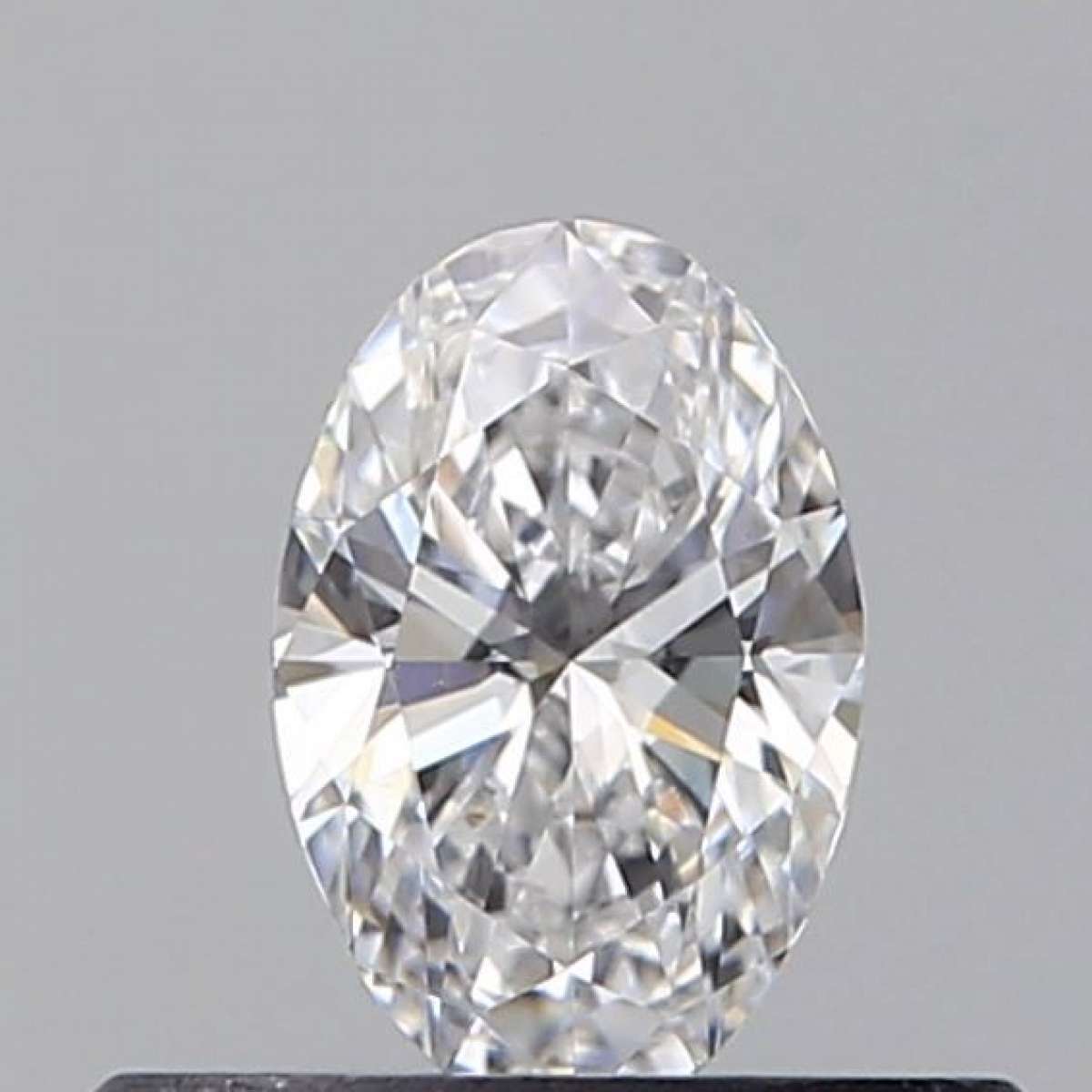 Certified Diamond GIA Carats 0.3 Color D Clarity VS2 - VG VG Fluorescence NON Brown No Green No Milky No EyeClean 100% Certified Diamond GIA Carats 0.3 Color D Clarity VS2 - VG VG Fluorescence NON Brown No Green No Milky No EyeClean 100%