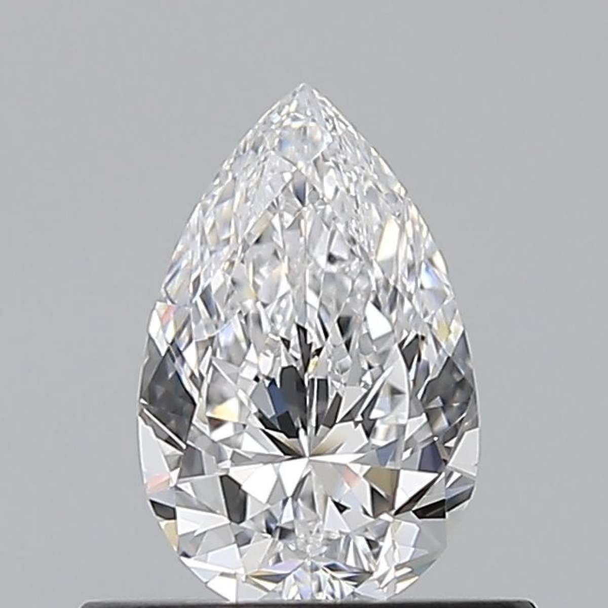 Certified Diamond GIA Carats 0.5 Color D Clarity VVS1  -  EX  VG Fluorescence NON Brown No Green No Milky No EyeClean 100%