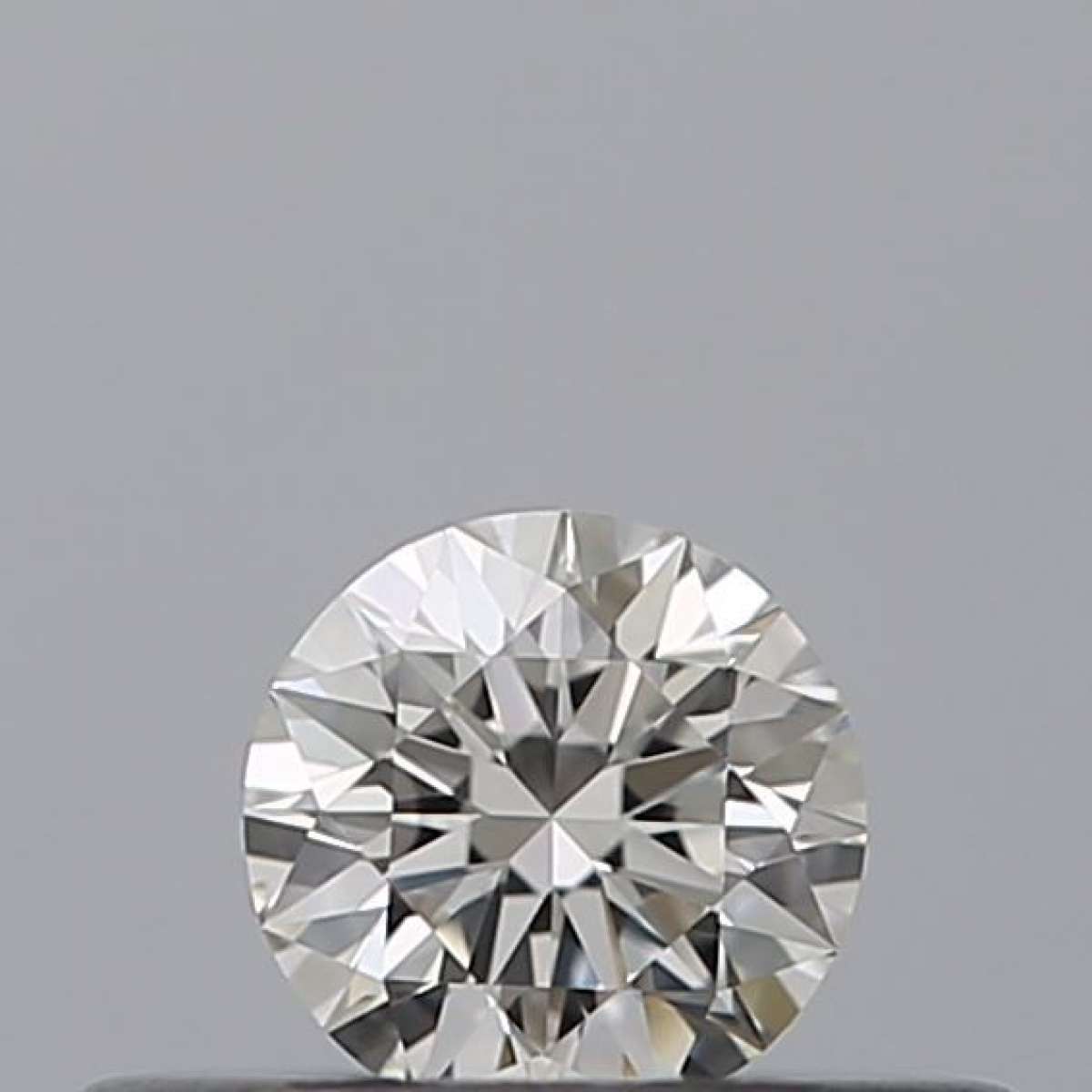 Diamante Certificato GIA Carati 0.18 Colore G Purezza VVS1 EX EX EX Fluorescenza FNT Brown No Milky No EyeClean 100% Diamante Certificato GIA Carati 0.18 Colore G Purezza VVS1 EX EX EX Fluorescenza FNT Brown No Milky No EyeClean 100%