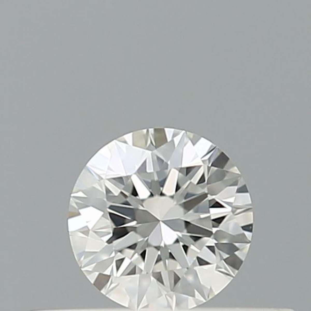Certified Diamond IGI Carats 0.22 Color F Clarity VVS2  EX  EX  EX Fluorescence NON Brown No Milky No EyeClean 100%