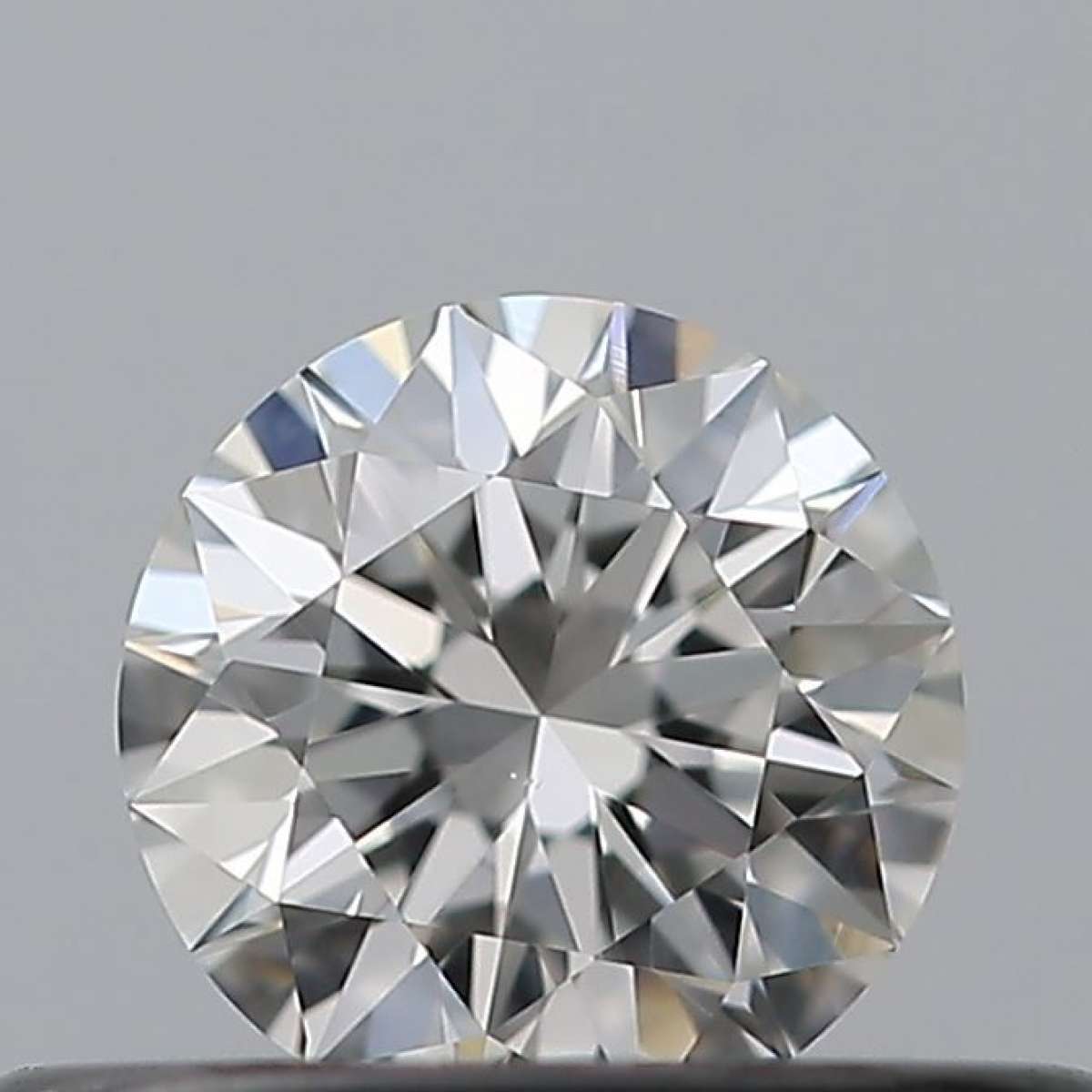 Diamante Certificato GIA Carati 0.26 Colore H Purezza VVS2 EX EX EX Fluorescenza FNT Brown No Green No Milky No EyeClean 100% Diamante Certificato GIA Carati 0.26 Colore H Purezza VVS2 EX EX EX Fluorescenza FNT Brown No Green No Milky No EyeClean 100%