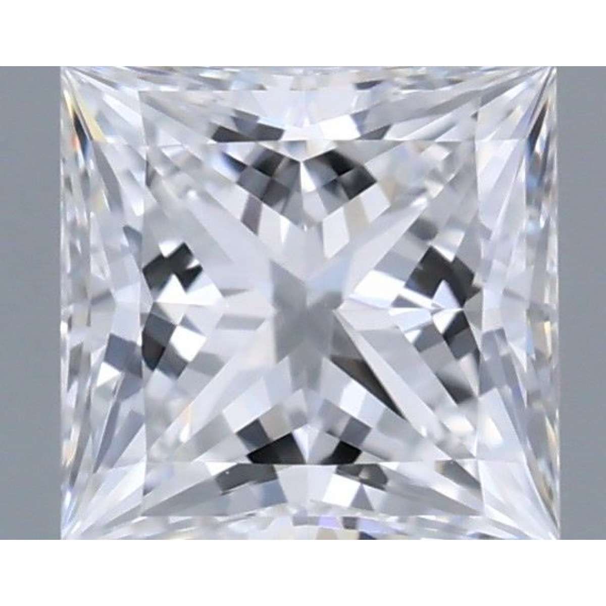 Diamante Certificato GIA Carati 0.31 Colore E Purezza VS1  -  EX  VG Fluorescenza NON Brown No Green No Milky No EyeClean 100%