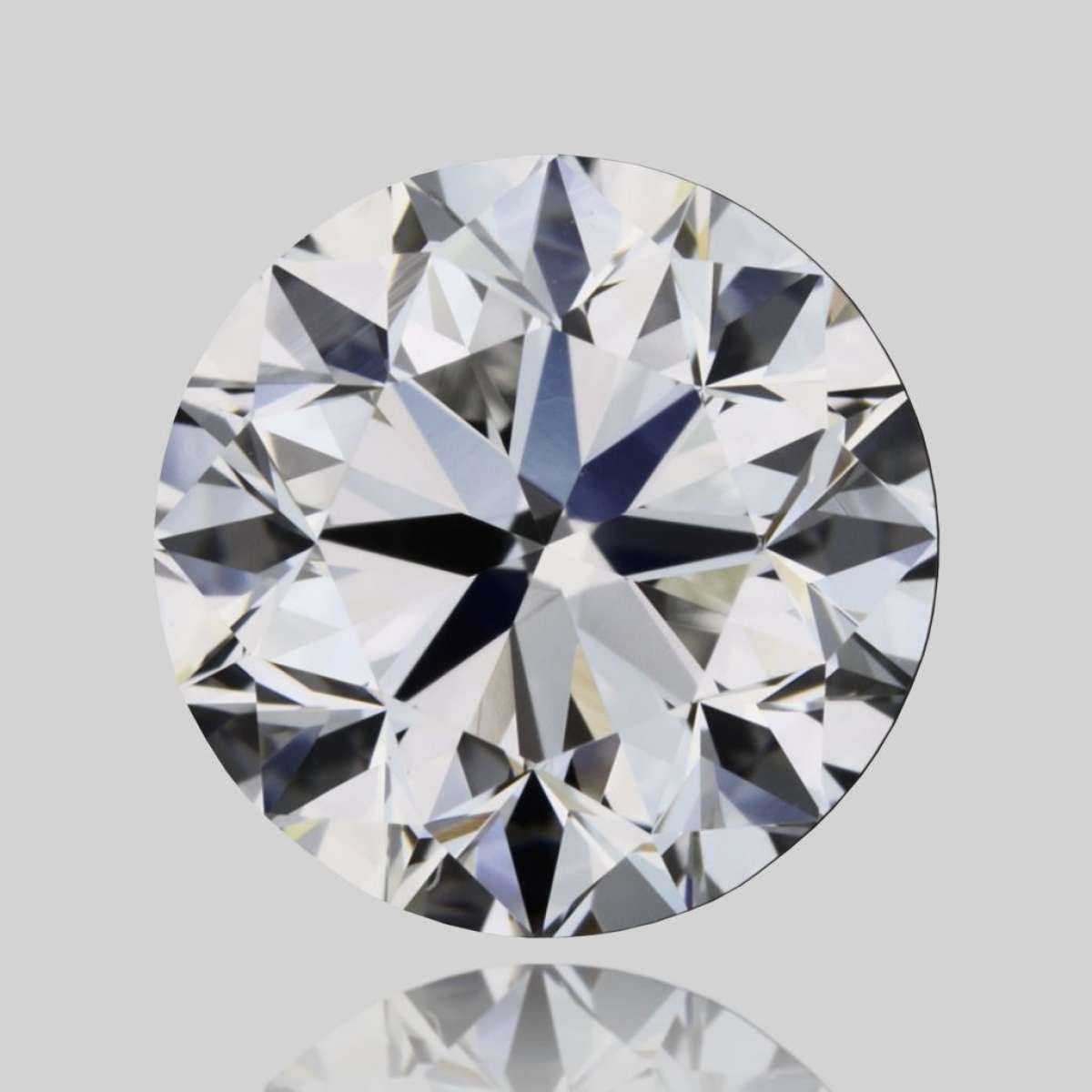 Certified Diamond GIA Carats 0.9 Color G Clarity VS2 VG EX VG Fluorescence NON Brown No Green No Milky No EyeClean 100% Certified Diamond GIA Carats 0.9 Color G Clarity VS2 VG EX VG Fluorescence NON Brown No Green No Milky No EyeClean 100%