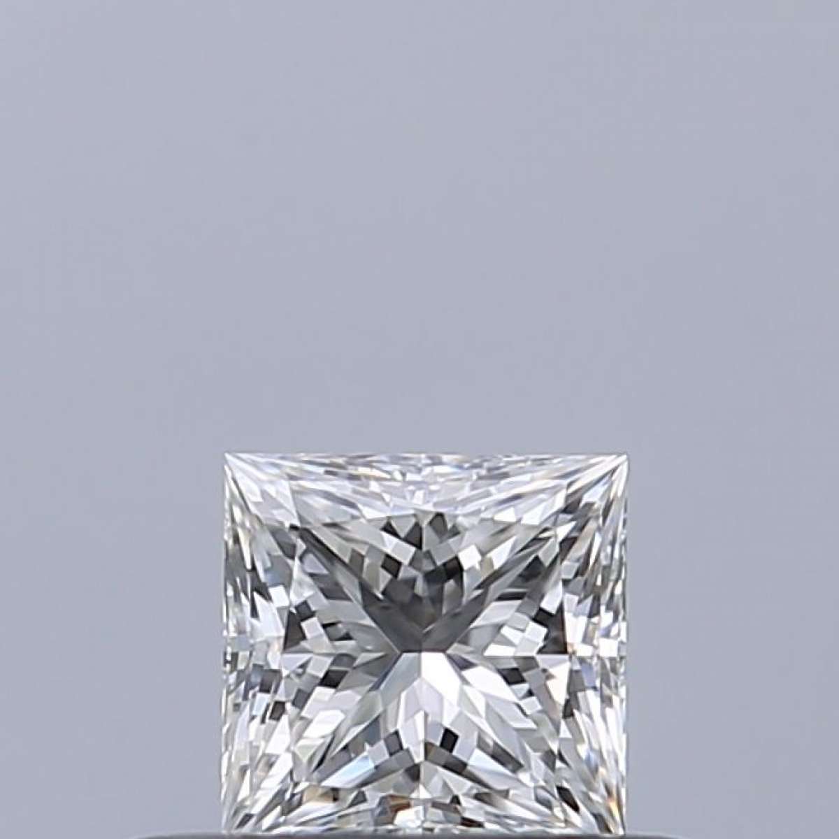 Diamante Certificato GIA Carati 0.31 Colore E Purezza VVS1 - EX VG Fluorescenza NON Brown No Green No Milky No EyeClean 100% Diamante Certificato GIA Carati 0.31 Colore E Purezza VVS1 - EX VG Fluorescenza NON Brown No Green No Milky No EyeClean 100%