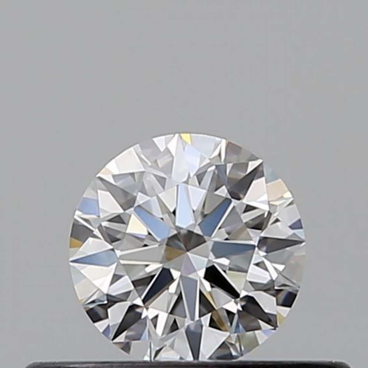 Diamante Certificato GIA Carati 0.3 Colore F Purezza VS2 EX EX EX Fluorescenza NON Brown No Green No Milky No EyeClean 100% Diamante Certificato GIA Carati 0.3 Colore F Purezza VS2 EX EX EX Fluorescenza NON Brown No Green No Milky No EyeClean 100%