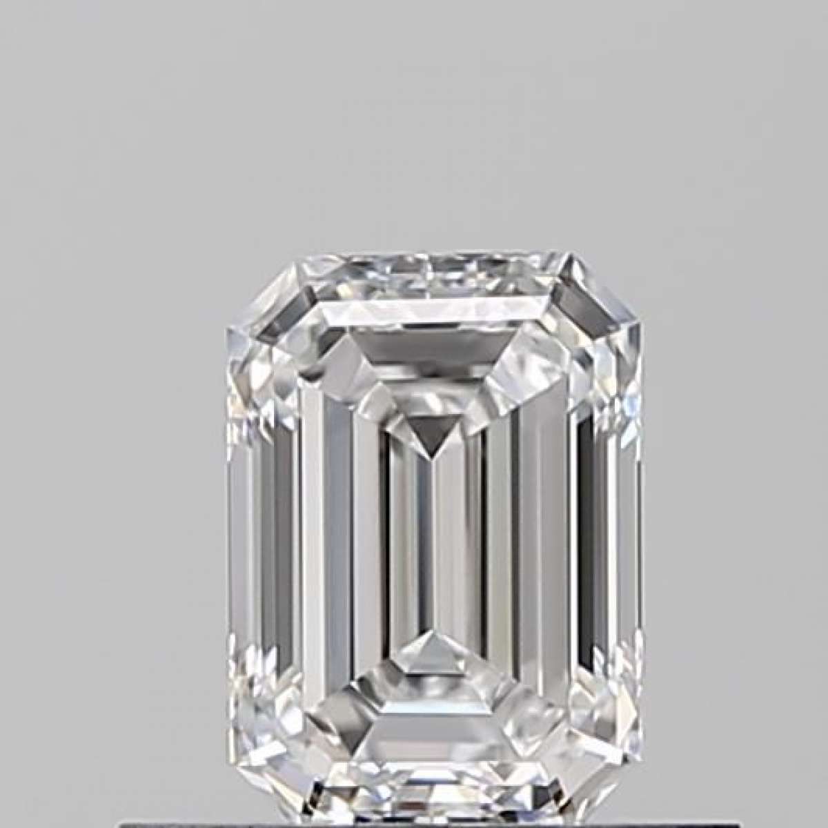 Certified Diamond GIA Carats 0.53 Color D Clarity VVS2 - VG VG Fluorescence MED Brown No Green No Milky No EyeClean 100% Certified Diamond GIA Carats 0.53 Color D Clarity VVS2 - VG VG Fluorescence MED Brown No Green No Milky No EyeClean 100%