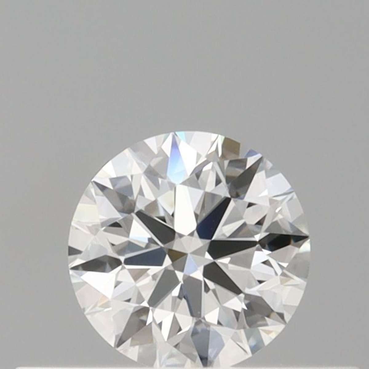Diamante Certificato GIA Carati 0.27 Colore F Purezza VVS1 EX EX EX Fluorescenza NON Brown No Green No Milky No EyeClean 100% Diamante Certificato GIA Carati 0.27 Colore F Purezza VVS1 EX EX EX Fluorescenza NON Brown No Green No Milky No EyeClean 100%