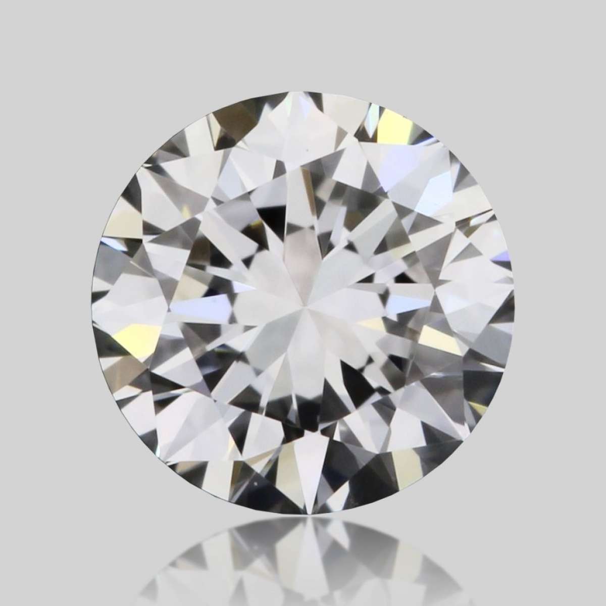 Diamante Certificato GIA Carati 0.3 Colore F Purezza VVS1 VG EX VG Fluorescenza NON Brown No Green No Milky No EyeClean 100% Diamante Certificato GIA Carati 0.3 Colore F Purezza VVS1 VG EX VG Fluorescenza NON Brown No Green No Milky No EyeClean 100%