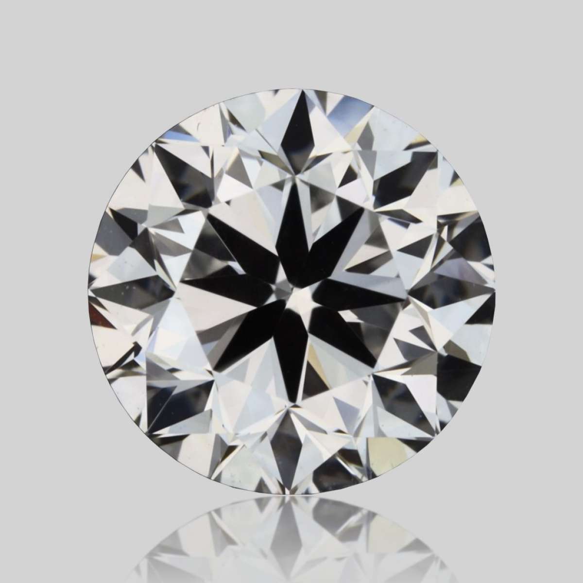 Certified Diamond GIA Carats 1.0 Color E Clarity VS2 VG EX VG Fluorescence NON Brown No Green No Milky No EyeClean 100% Certified Diamond GIA Carats 1.0 Color E Clarity VS2 VG EX VG Fluorescence NON Brown No Green No Milky No EyeClean 100%