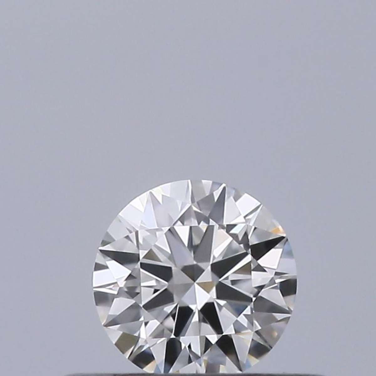 Diamante Certificato GIA Carati 0.26 Colore F Purezza VVS1  EX  EX  EX Fluorescenza NON Brown No Milky No EyeClean 100%