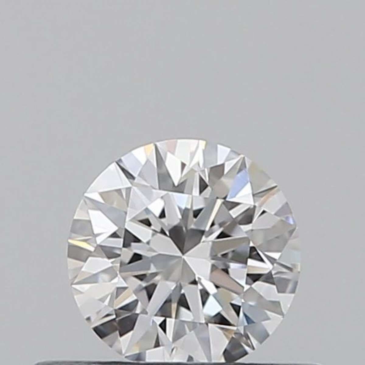 Certified Diamond GIA Carats 0.3 Color E Clarity VS1 EX EX EX Fluorescence NON Brown No Green No Milky No EyeClean 100% Certified Diamond GIA Carats 0.3 Color E Clarity VS1 EX EX EX Fluorescence NON Brown No Green No Milky No EyeClean 100%