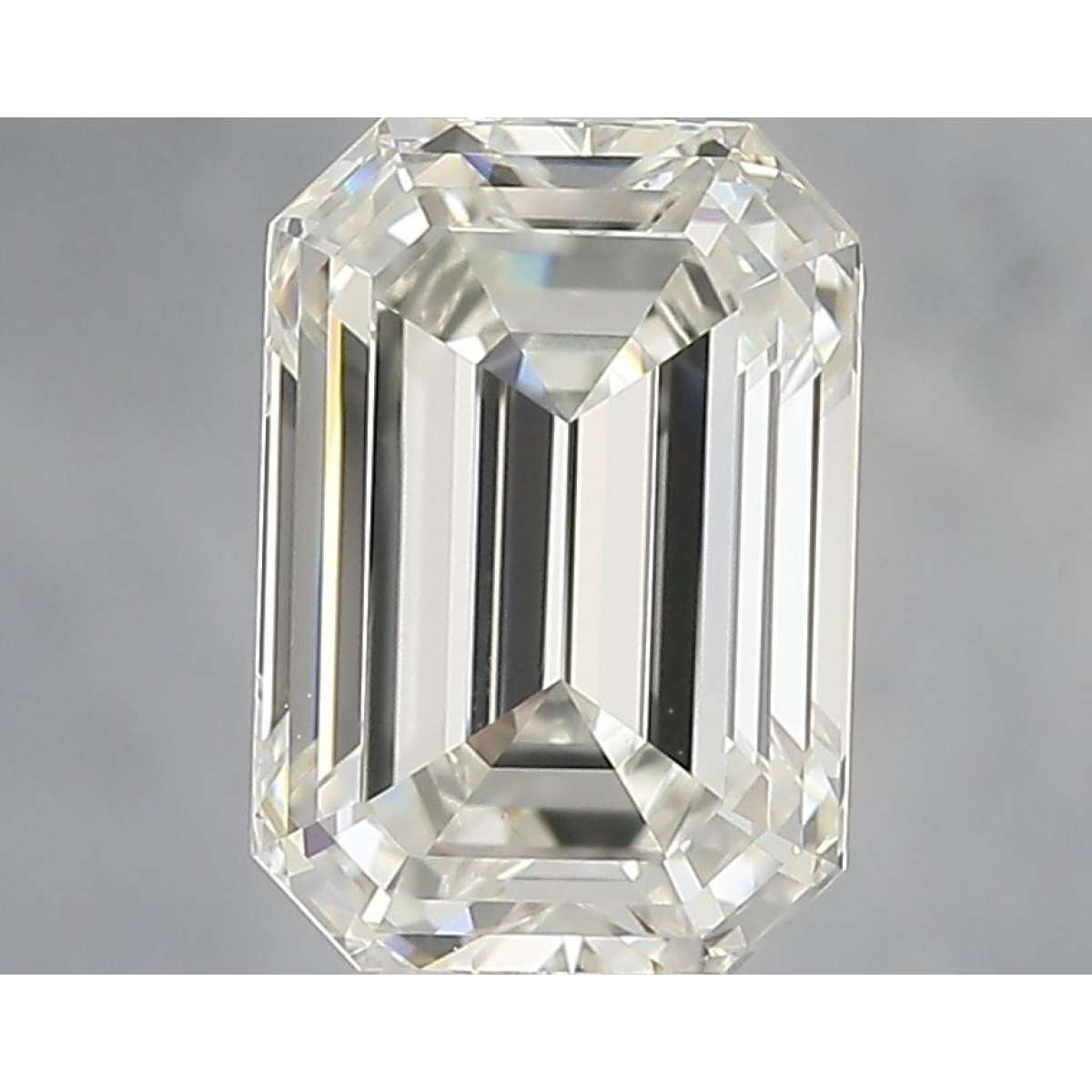 Certified Diamond IGI Carats 1.5 Color H Clarity VS1 - EX VG Fluorescence NON Brown No Green No Milky No EyeClean 100% Certified Diamond IGI Carats 1.5 Color H Clarity VS1 - EX VG Fluorescence NON Brown No Green No Milky No EyeClean 100%