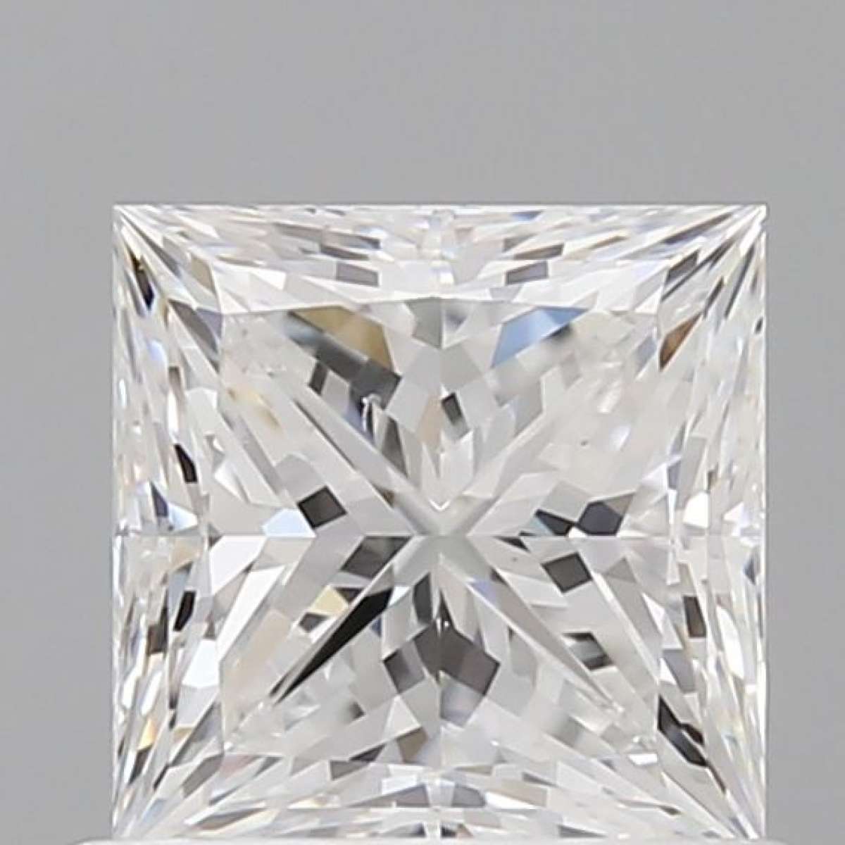 Certified Diamond GIA Carats 0.71 Color E Clarity VS2  -  EX  VG Fluorescence NON Brown No Green No Milky No EyeClean 100%