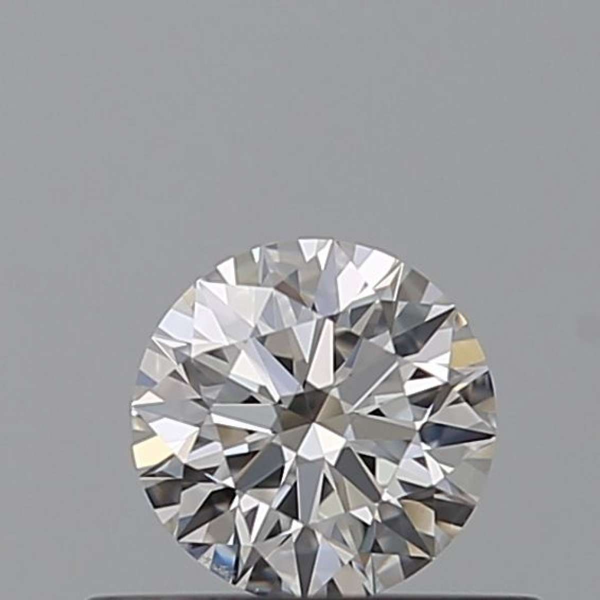 Diamante Certificato GIA Carati 0.3 Colore F Purezza VVS2 EX EX EX Fluorescenza NON Brown No Milky No EyeClean 100% Diamante Certificato GIA Carati 0.3 Colore F Purezza VVS2 EX EX EX Fluorescenza NON Brown No Milky No EyeClean 100%
