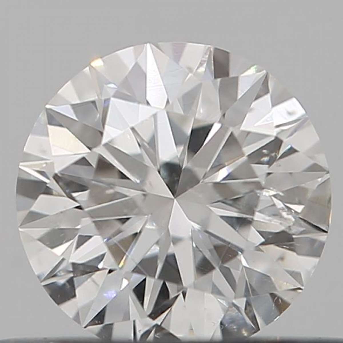 Diamante Certificato GIA Carati 0.4 Colore F Purezza SI2 EX EX EX Fluorescenza NON Brown No Green No Milky No EyeClean 100% Diamante Certificato GIA Carati 0.4 Colore F Purezza SI2 EX EX EX Fluorescenza NON Brown No Green No Milky No EyeClean 100%