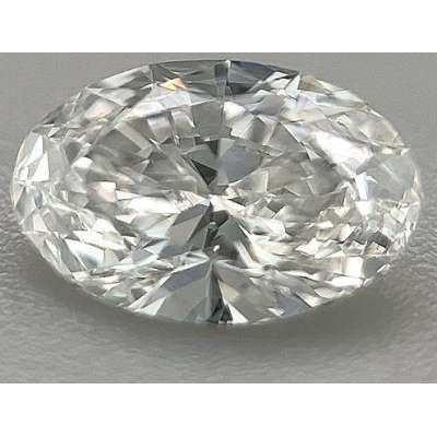 Certified Diamond GIA Carats 0.7 Color E Clarity VS1 - VG VG Fluorescence MED Brown No Green No Milky No EyeClean 100% Certified Diamond GIA Carats 0.7 Color E Clarity VS1 - VG VG Fluorescence MED Brown No Green No Milky No EyeClean 100%