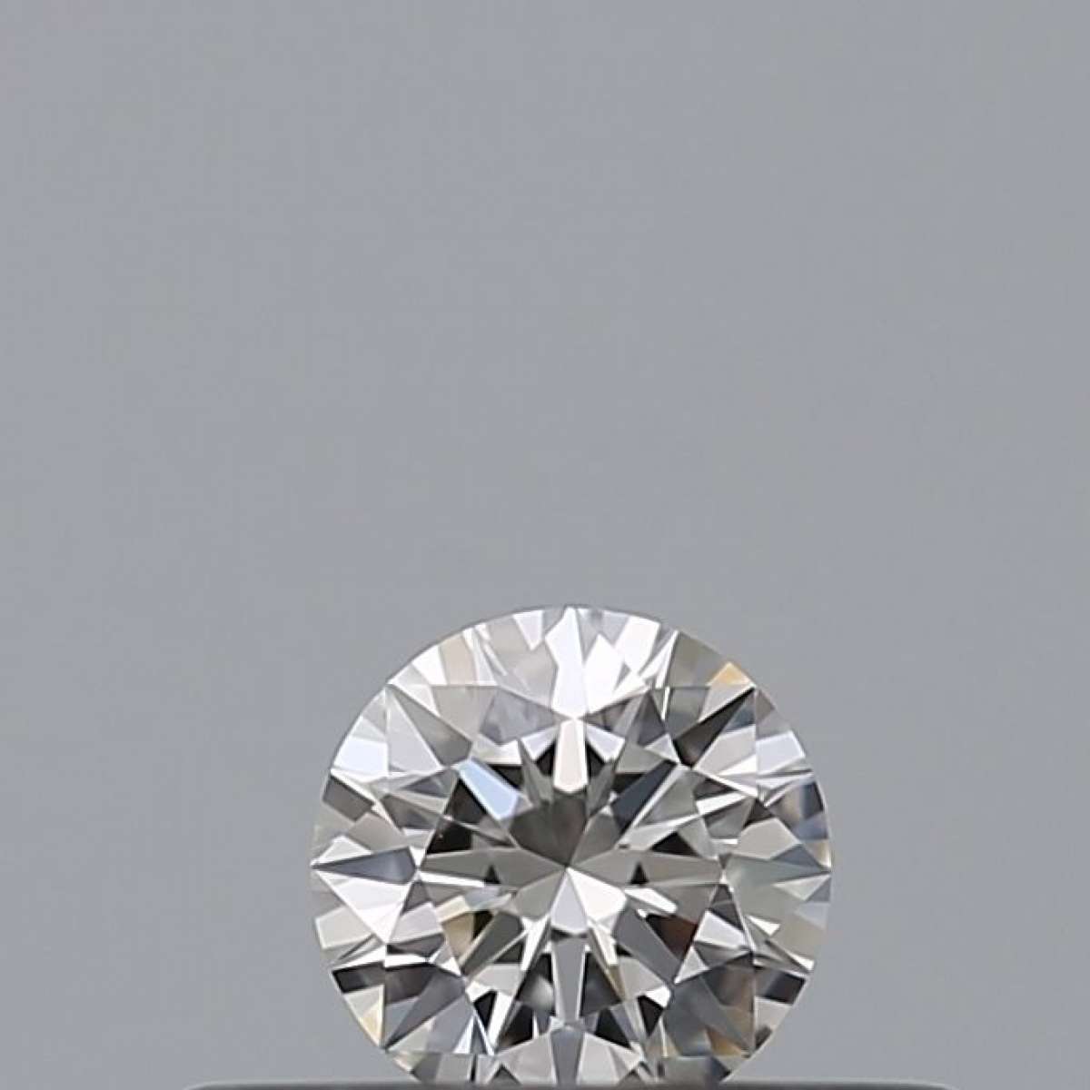 Diamante Certificato GIA Carati 0.19 Colore G Purezza VVS1 EX EX EX Fluorescenza NON Brown No Milky No EyeClean 100% Diamante Certificato GIA Carati 0.19 Colore G Purezza VVS1 EX EX EX Fluorescenza NON Brown No Milky No EyeClean 100%