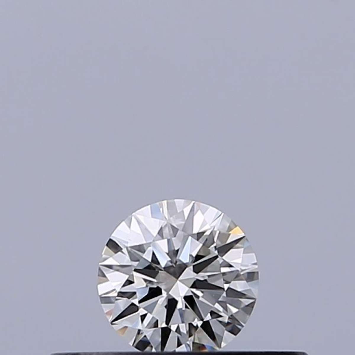 Certified Diamond IGI Carats 0.18 Color F Clarity VVS2  EX  EX  EX Fluorescence NON Brown No Milky No EyeClean 100%