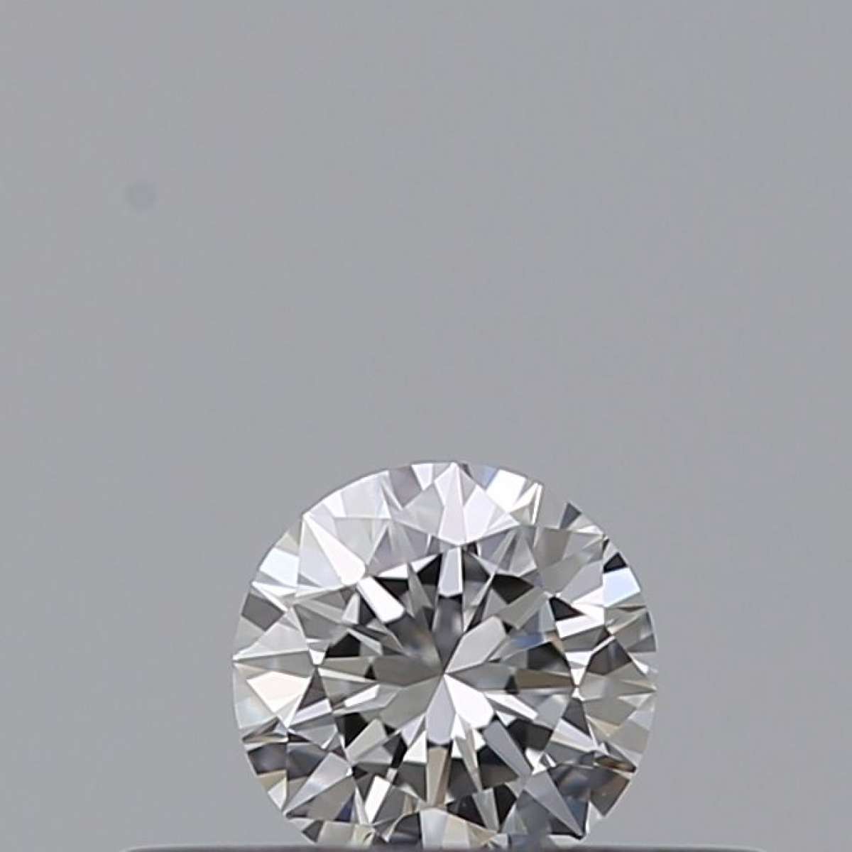 Certified Diamond IGI Carats 0.18 Color D Clarity VVS2  VG  EX  EX Fluorescence NON Brown No Green No Milky No EyeClean 100%