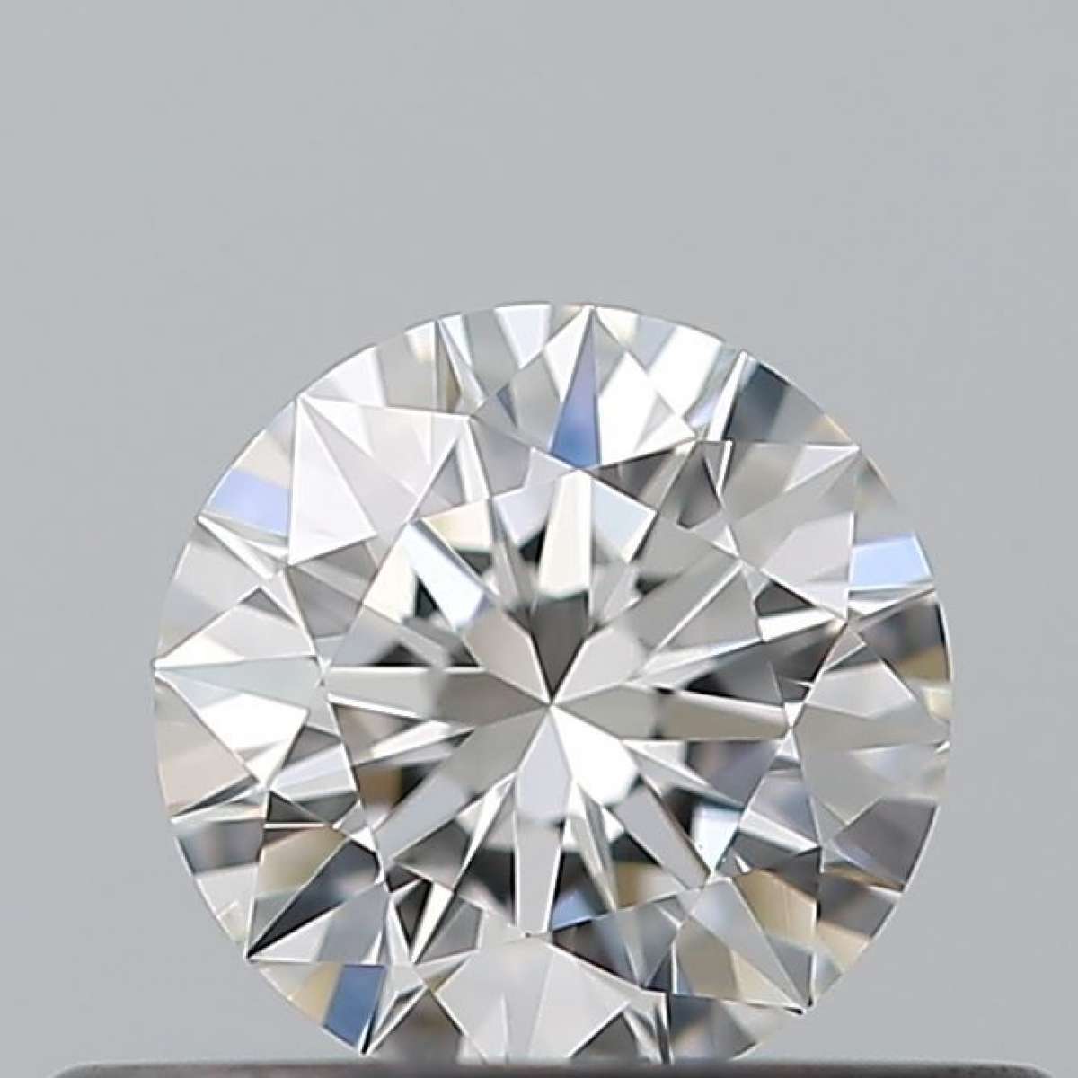 Diamante Certificato GIA Carati 0.31 Colore E Purezza VS1  EX  EX  EX Fluorescenza NON Brown No Green No Milky No EyeClean 100%