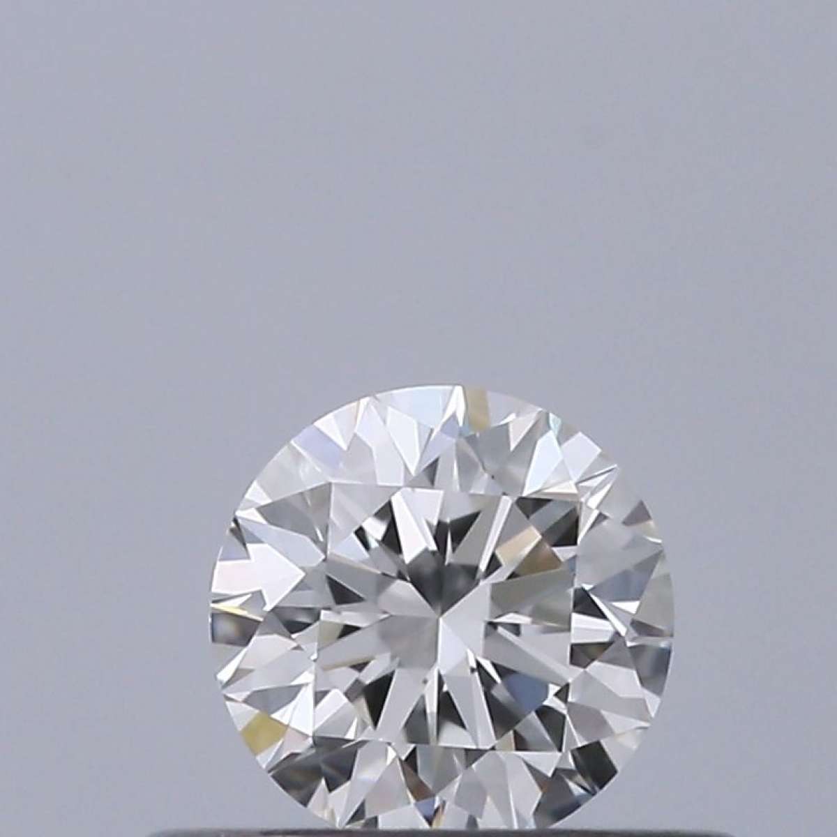 Certified Diamond IGI Carats 0.29 Color E Clarity VVS1  EX  EX  EX Fluorescence NON Brown No Green No Milky No EyeClean 100%
