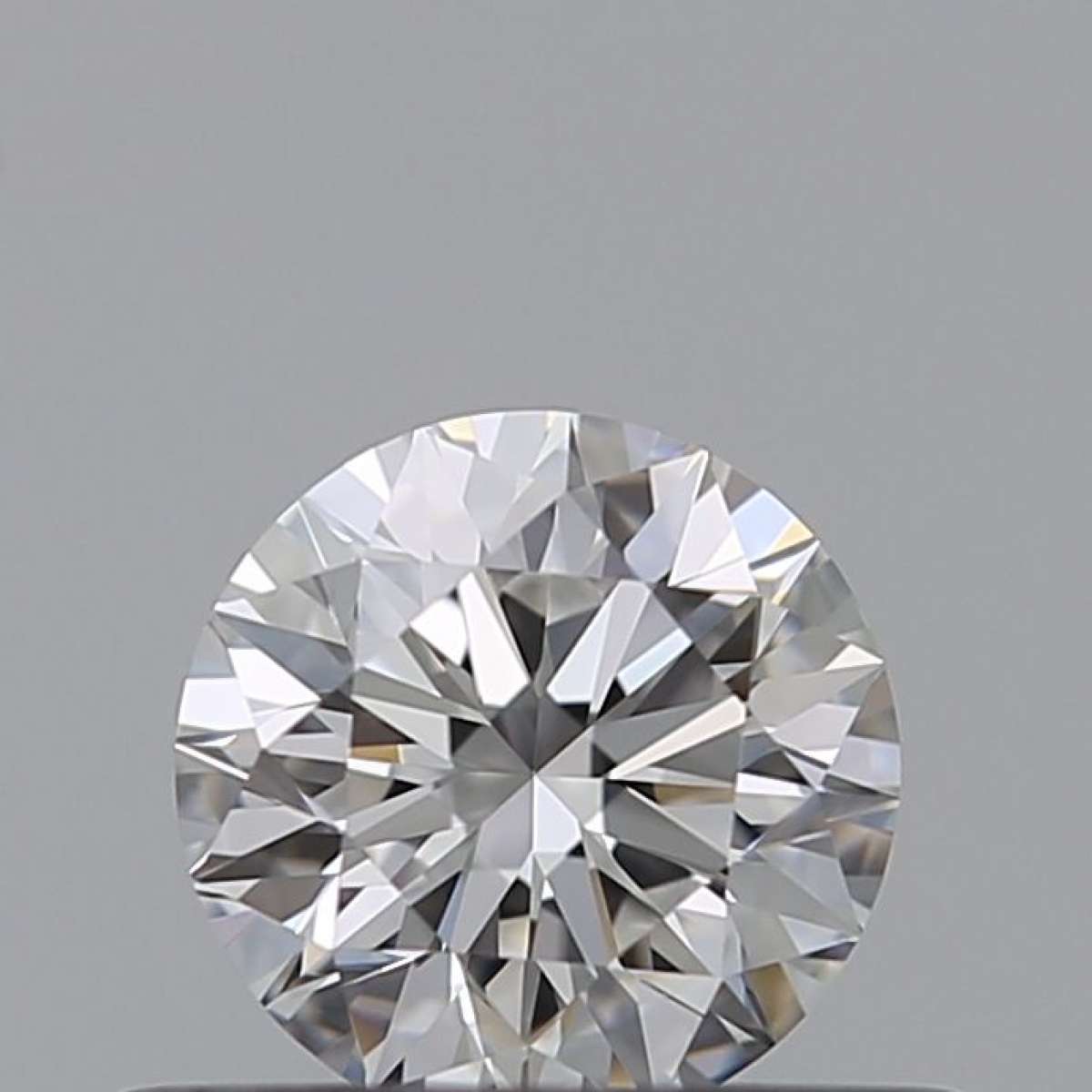 Certified Diamond GIA Carats 0.4 Color E Clarity VVS1 EX EX EX Fluorescence NON Brown No Green No Milky No EyeClean 100% Certified Diamond GIA Carats 0.4 Color E Clarity VVS1 EX EX EX Fluorescence NON Brown No Green No Milky No EyeClean 100%