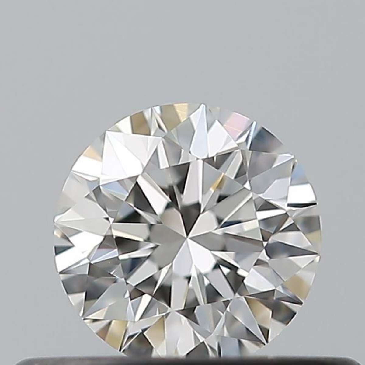 Certified Diamond GIA Carats 0.3 Color G Clarity VVS1  EX  EX  EX Fluorescence NON Brown No Milky No EyeClean 100%