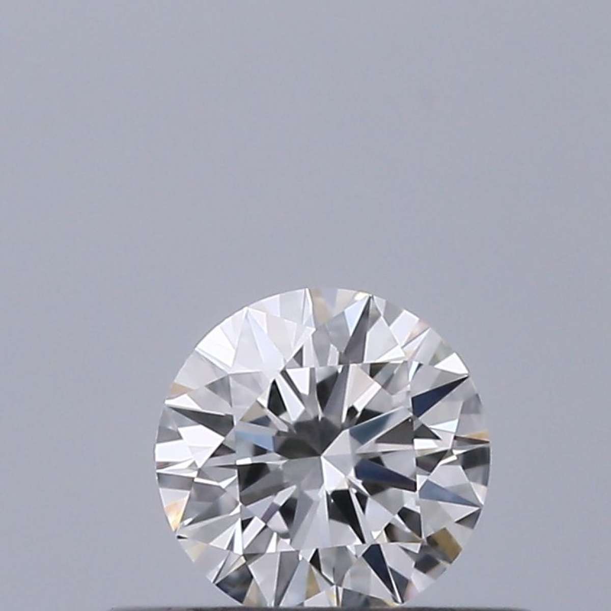Diamante Certificato GIA Carati 0.27 Colore E Purezza VVS2  EX  EX  EX Fluorescenza NON Brown No Green No Milky No EyeClean 100%