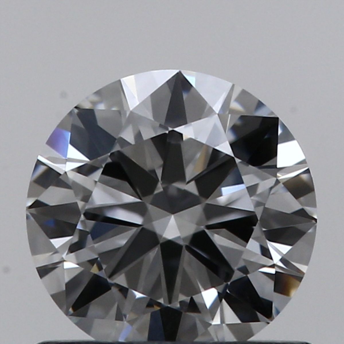 Certified Diamond GIA Carats 0.7 Color F Clarity VVS1  VG  EX  EX Fluorescence NON Brown No Green No Milky No EyeClean 100%