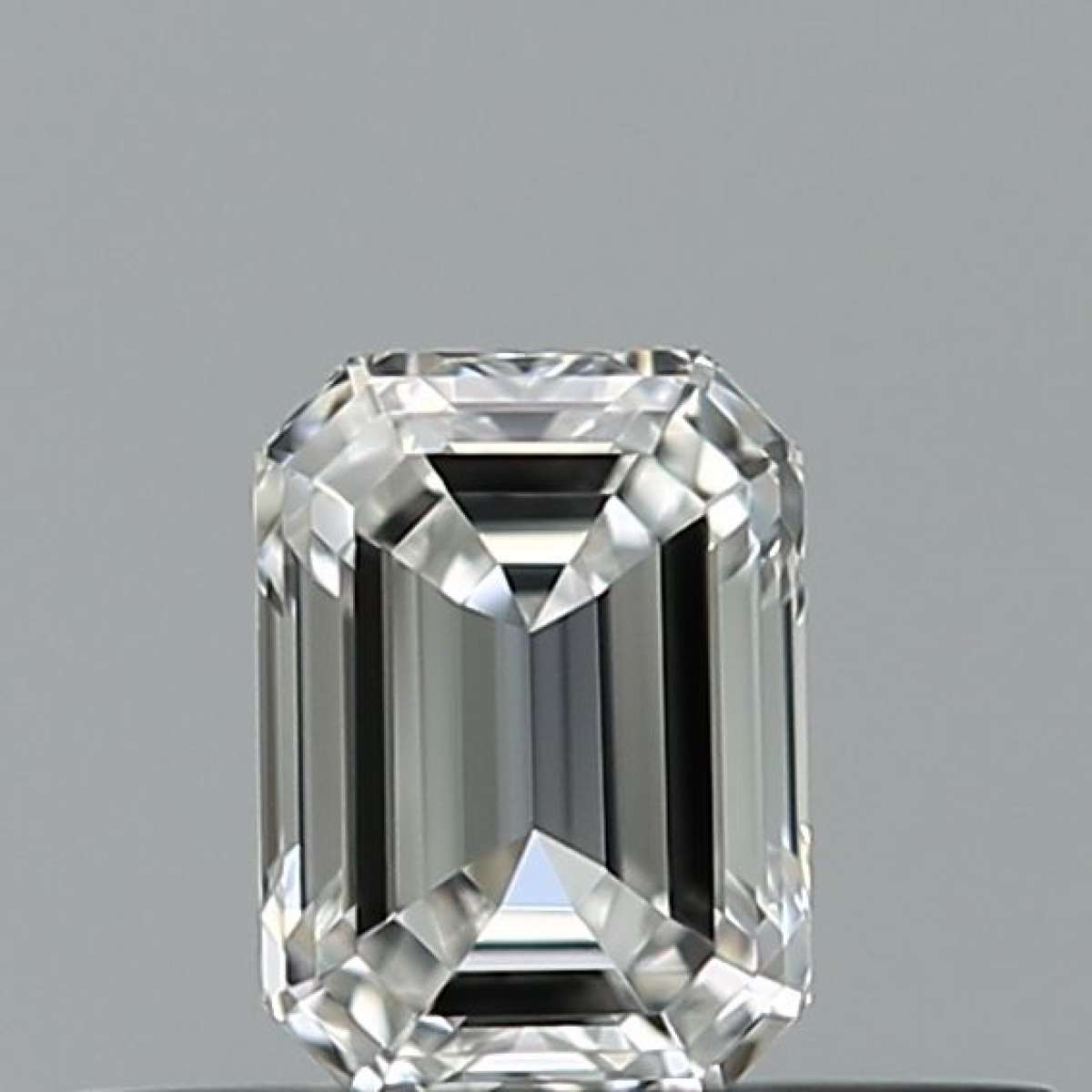 Certified Diamond GIA Carats 0.31 Color F Clarity VS1 - EX VG Fluorescence NON Brown No Milky No EyeClean 100% Certified Diamond GIA Carats 0.31 Color F Clarity VS1 - EX VG Fluorescence NON Brown No Milky No EyeClean 100%