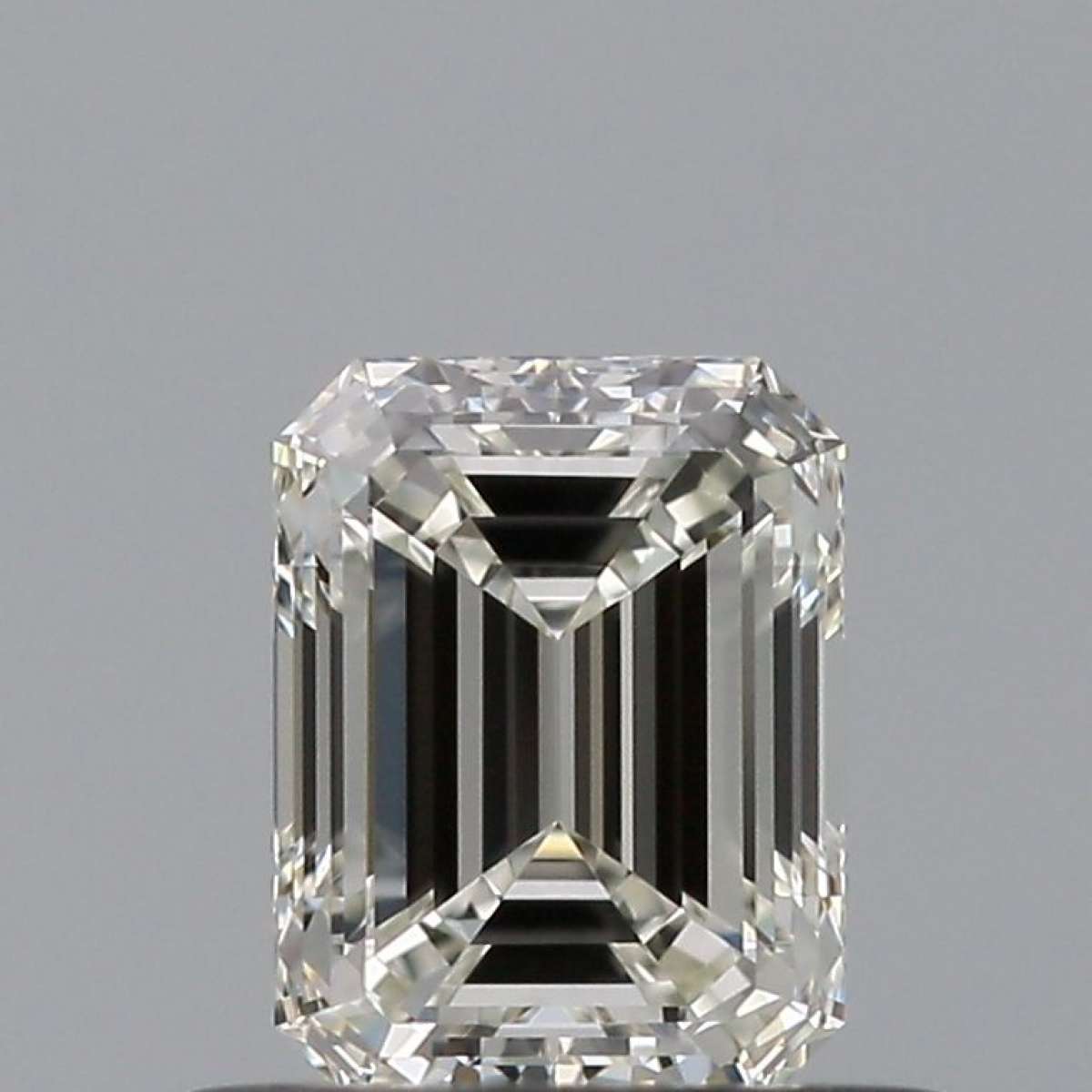 Certified Diamond IGI Carats 0.49 Color H Clarity VVS2  -  EX  EX Fluorescence NON Brown No Milky No EyeClean 100%