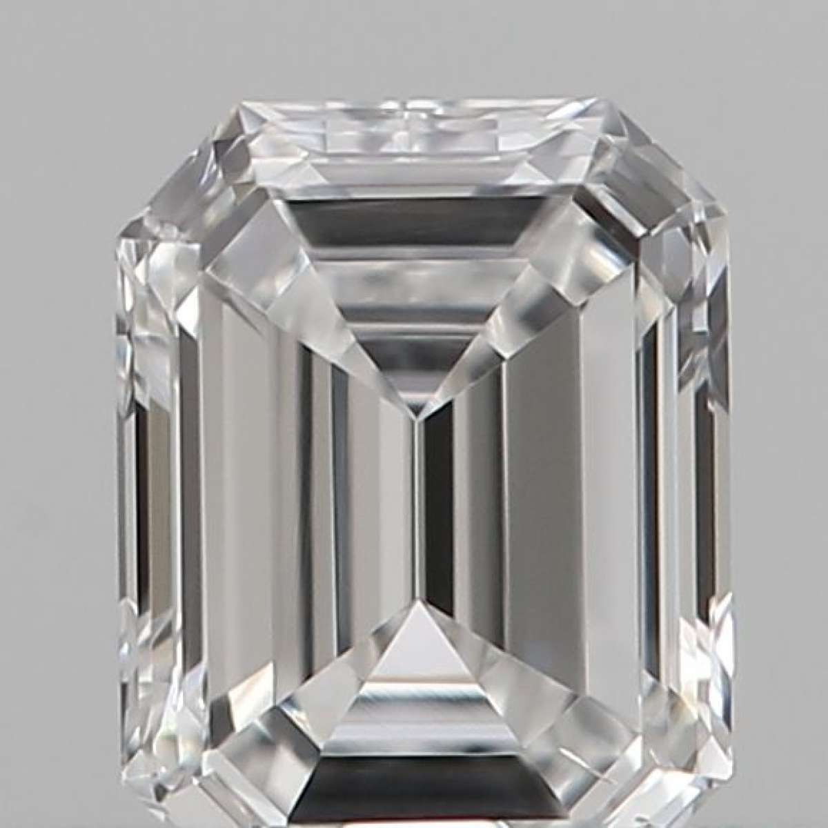 Certified Diamond IGI Carats 0.19 Color E Clarity VS2 - EX VG Fluorescence NON Brown No Green No Milky No EyeClean 100% Certified Diamond IGI Carats 0.19 Color E Clarity VS2 - EX VG Fluorescence NON Brown No Green No Milky No EyeClean 100%