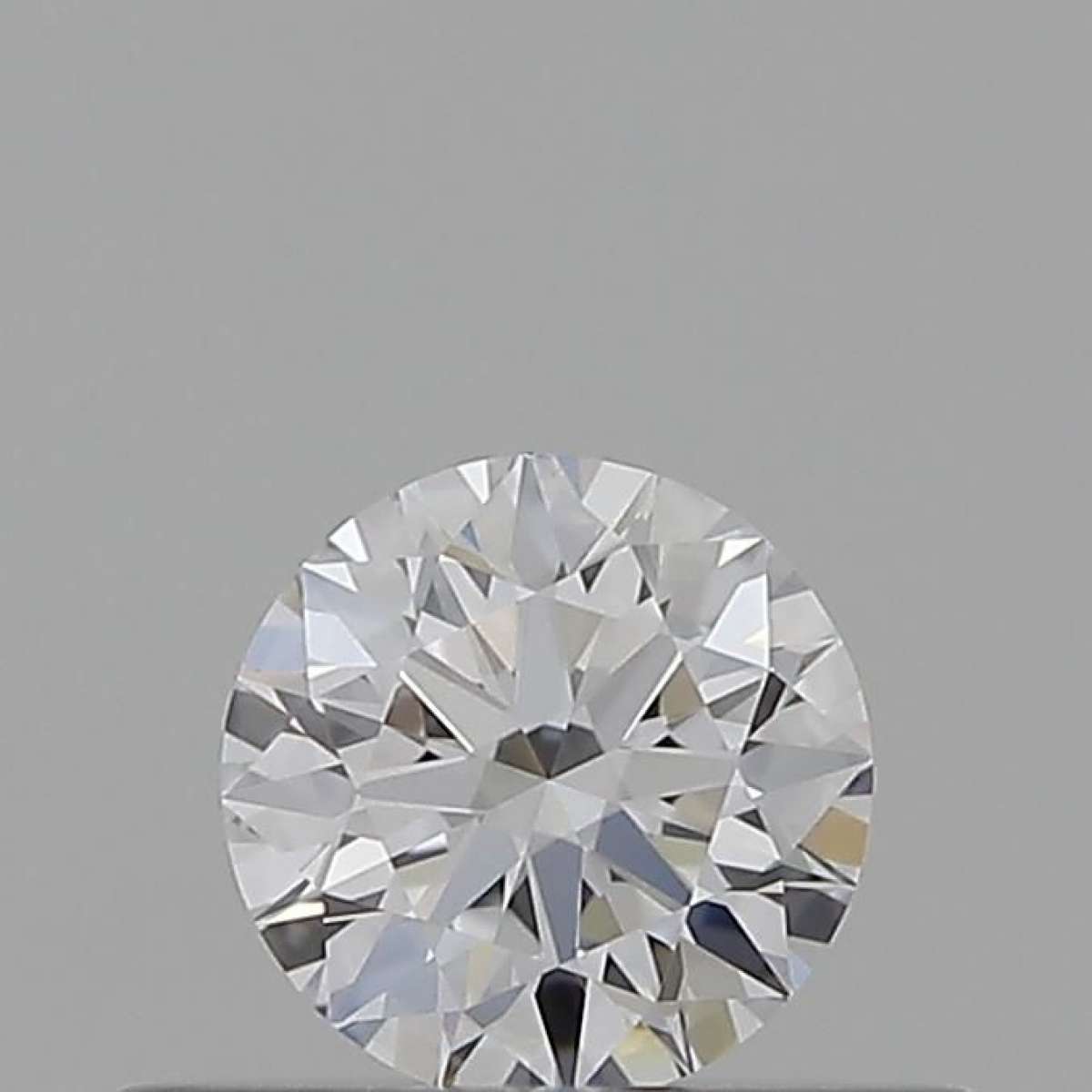 Diamante Certificato GIA Carati 0.32 Colore D Purezza IF EX EX EX Fluorescenza NON Brown No Green No Milky No EyeClean 100% Diamante Certificato GIA Carati 0.32 Colore D Purezza IF EX EX EX Fluorescenza NON Brown No Green No Milky No EyeClean 100%