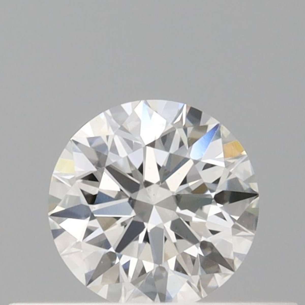 Diamante Certificato GIA Carati 0.32 Colore F Purezza VS1 EX EX EX Fluorescenza NON Brown No Green No Milky No EyeClean 100% Diamante Certificato GIA Carati 0.32 Colore F Purezza VS1 EX EX EX Fluorescenza NON Brown No Green No Milky No EyeClean 100%