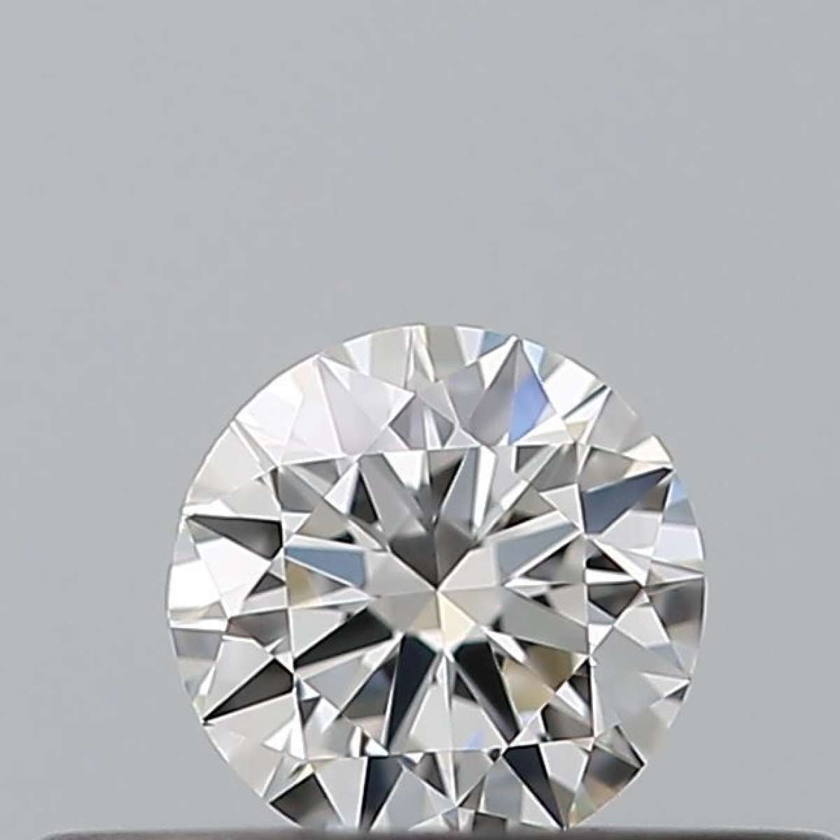 Certified Diamond IGI Carats 0.18 Color F Clarity VVS1  EX  EX  EX Fluorescence NON Brown No Milky No EyeClean 100%