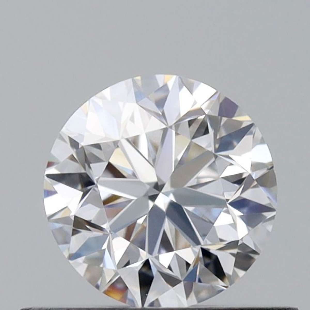 Diamante Certificato GIA Carati 0.45 Colore D Purezza VVS1 EX EX EX Fluorescenza FNT Brown No Green No Milky No EyeClean 100% Diamante Certificato GIA Carati 0.45 Colore D Purezza VVS1 EX EX EX Fluorescenza FNT Brown No Green No Milky No EyeClean 100%