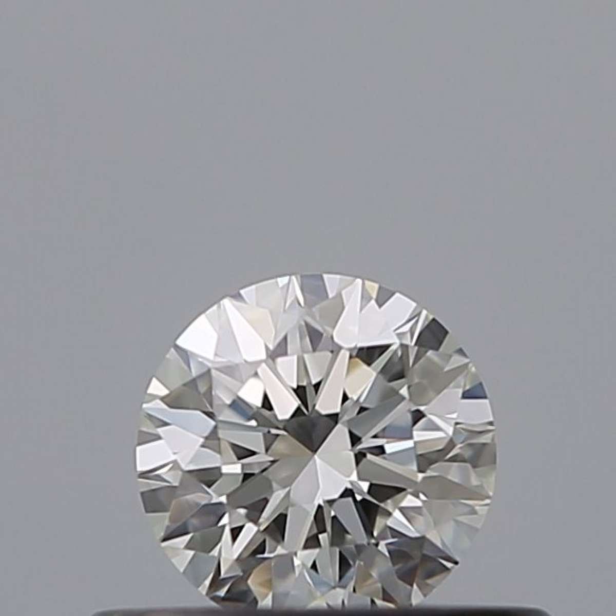 Certified Diamond GIA Carats 0.31 Color G Clarity VVS2 EX EX EX Fluorescence NON Brown No Milky No EyeClean 100% Certified Diamond GIA Carats 0.31 Color G Clarity VVS2 EX EX EX Fluorescence NON Brown No Milky No EyeClean 100%