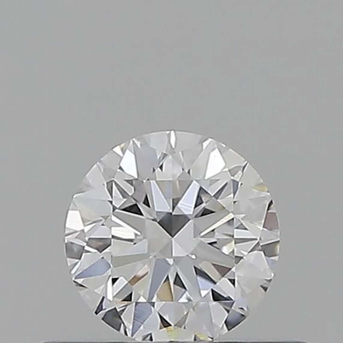 Diamante Certificato GIA Carati 0.4 Colore D Purezza VS1 VG VG VG Fluorescenza NON Brown No Green No Milky No EyeClean 100% Diamante Certificato GIA Carati 0.4 Colore D Purezza VS1 VG VG VG Fluorescenza NON Brown No Green No Milky No EyeClean 100%