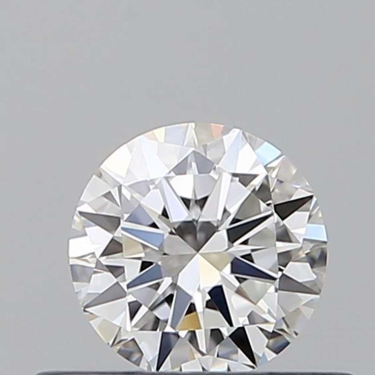 Certified Diamond GIA Carats 0.4 Color F Clarity VVS2 VG EX VG Fluorescence NON Brown No Green No Milky No EyeClean 100% Certified Diamond GIA Carats 0.4 Color F Clarity VVS2 VG EX VG Fluorescence NON Brown No Green No Milky No EyeClean 100%