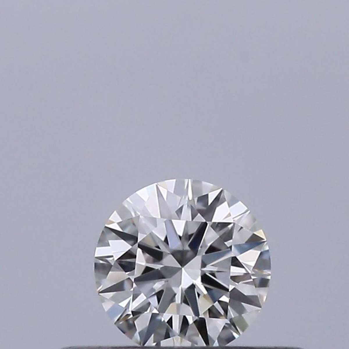 Diamante Certificato GIA Carati 0.21 Colore E Purezza IF  EX  EX  EX Fluorescenza NON Brown No Green No Milky No EyeClean 100%