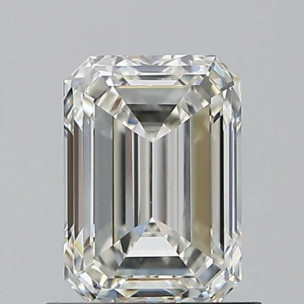 Certified Diamond IGI Carats 1.01 Color G Clarity VS1 - EX EX Fluorescence NON Brown No Green No Milky No EyeClean 100% Certified Diamond IGI Carats 1.01 Color G Clarity VS1 - EX EX Fluorescence NON Brown No Green No Milky No EyeClean 100%
