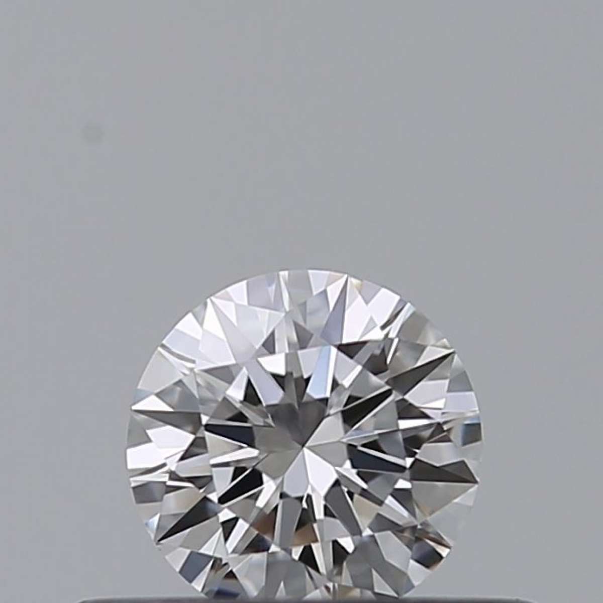 Diamante Certificato GIA Carati 0.28 Colore E Purezza VVS1 EX EX EX Fluorescenza FNT Brown No Green No Milky No EyeClean 100% Diamante Certificato GIA Carati 0.28 Colore E Purezza VVS1 EX EX EX Fluorescenza FNT Brown No Green No Milky No EyeClean 100%