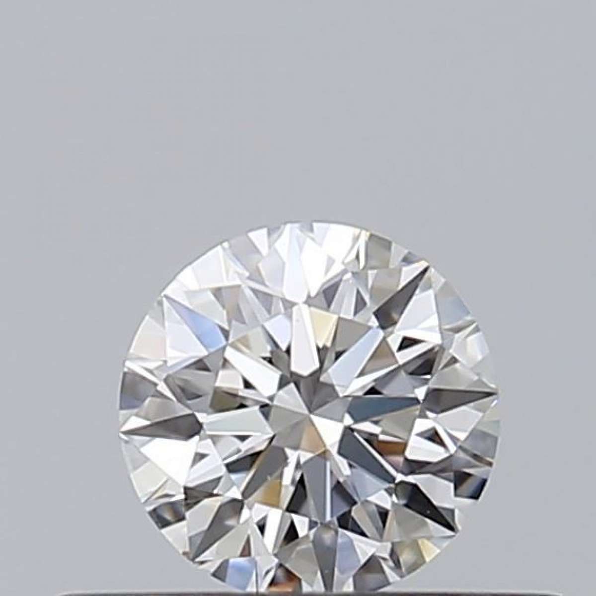 Diamante Certificato GIA Carati 0.31 Colore E Purezza VS2  EX  EX  EX Fluorescenza NON Brown No Green No Milky No EyeClean 100%