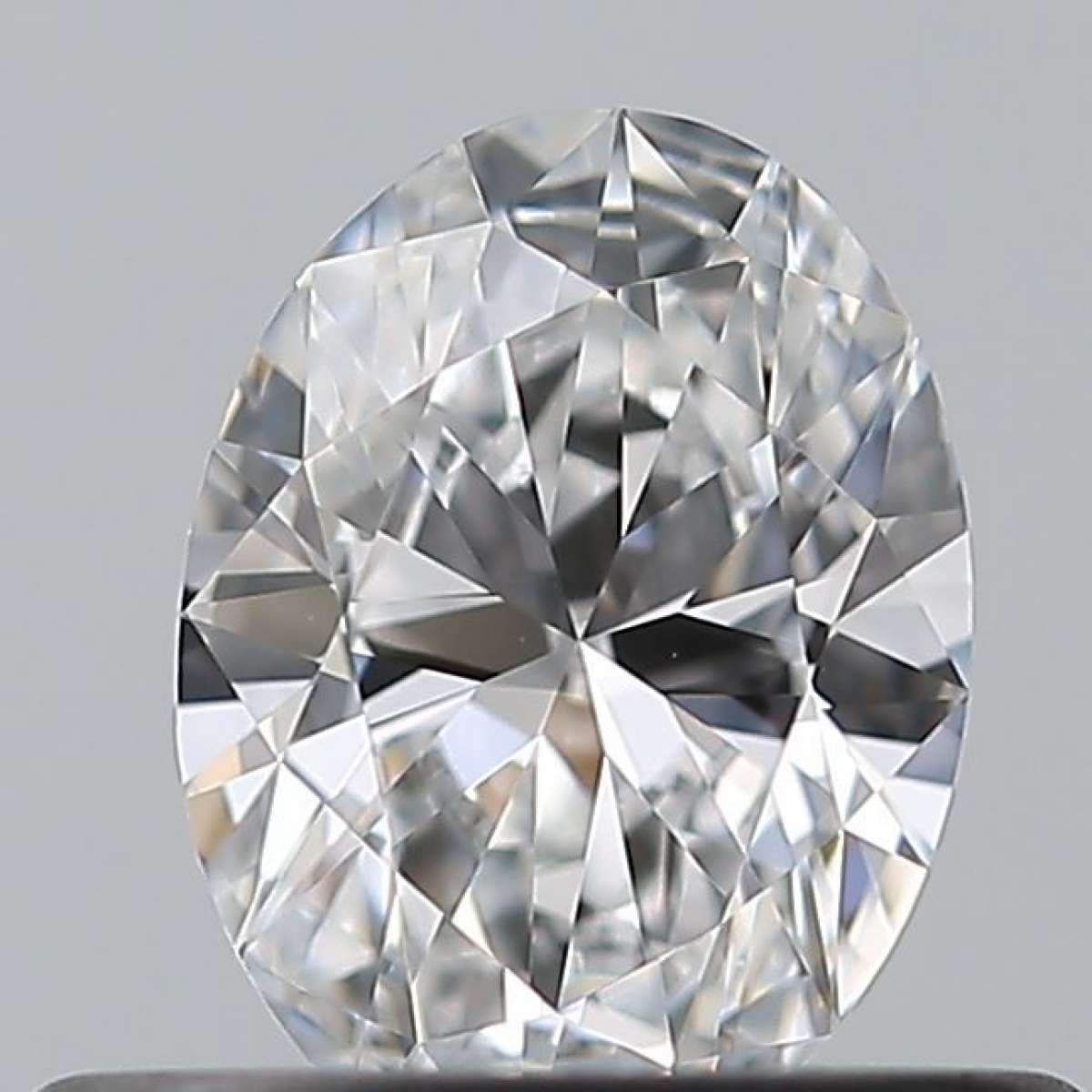 Diamante Certificato GIA Carati 0.35 Colore D Purezza VS1 - EX VG Fluorescenza MED Brown No Green No Milky No EyeClean 100% Diamante Certificato GIA Carati 0.35 Colore D Purezza VS1 - EX VG Fluorescenza MED Brown No Green No Milky No EyeClean 100%