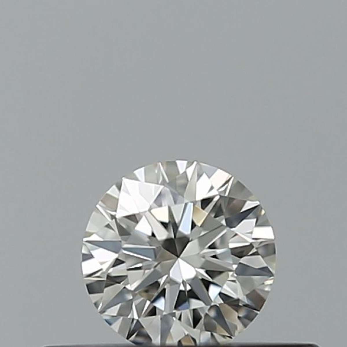 Certified Diamond IGI Carats 0.2 Color F Clarity IF  EX  EX  EX Fluorescence NON Brown No Milky No EyeClean 100%