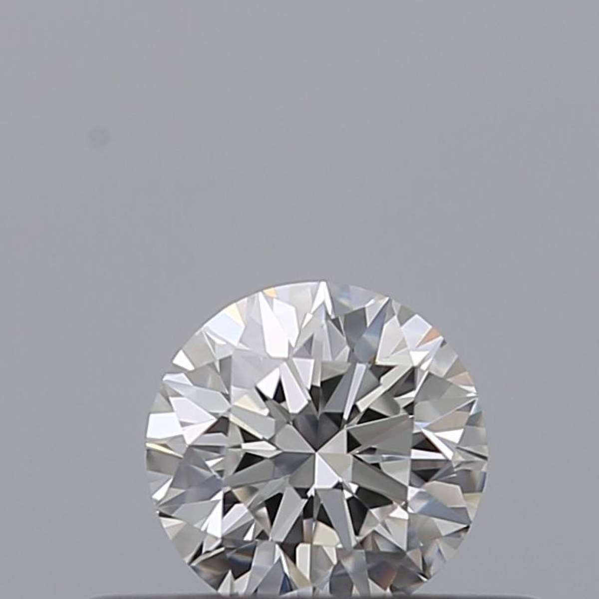 Diamante Certificato GIA Carati 0.27 Colore E Purezza VVS2 EX EX EX Fluorescenza NON Brown No Green No Milky No EyeClean 100% Diamante Certificato GIA Carati 0.27 Colore E Purezza VVS2 EX EX EX Fluorescenza NON Brown No Green No Milky No EyeClean 100%