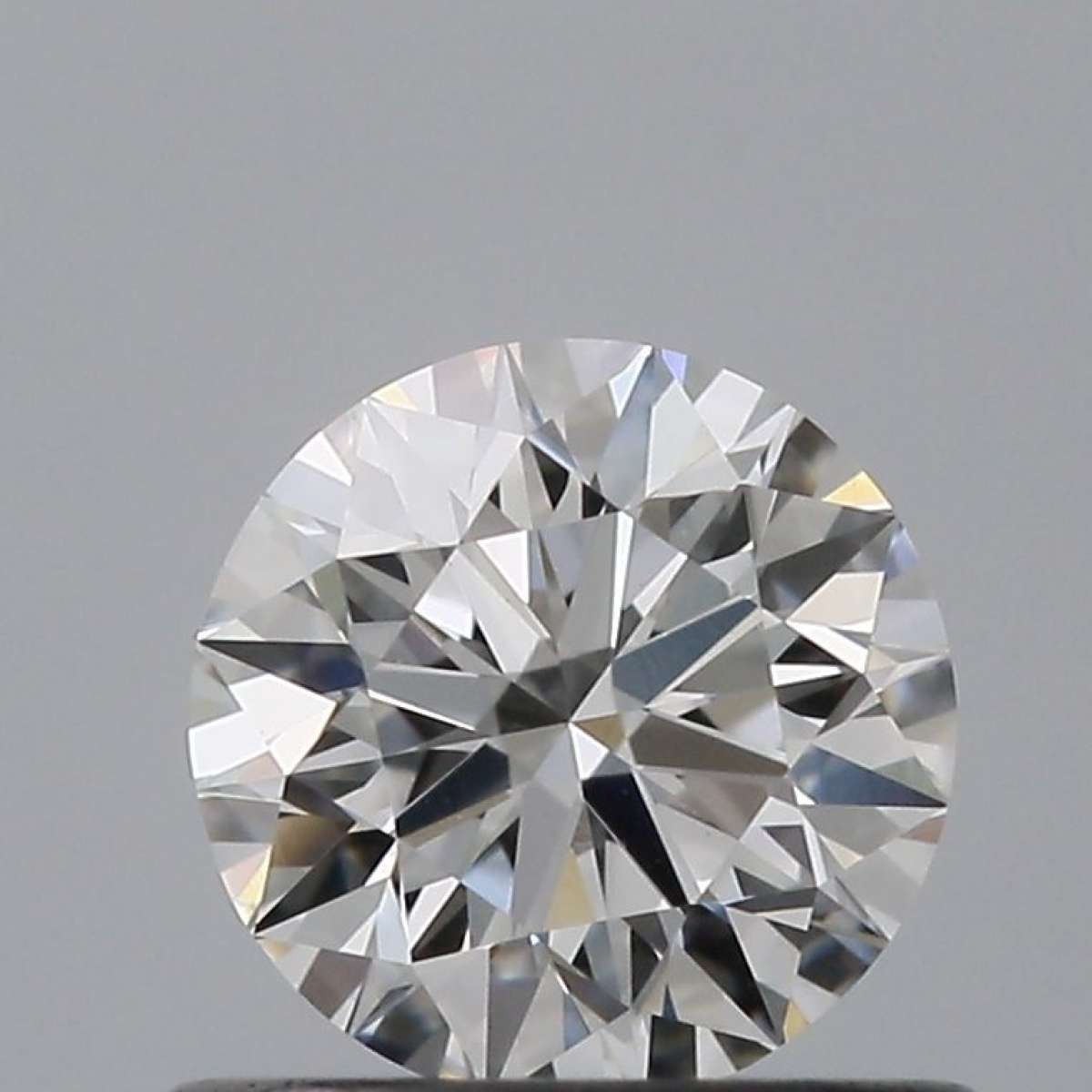 Certified Diamond GIA Carats 0.56 Color D Clarity VS1  EX  EX  EX Fluorescence NON Brown No Green No Milky No EyeClean 100%